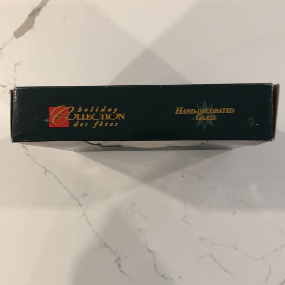 Hand decorated vintage icicle Christmas  tree ornaments set (4) gold with ribbon - Picture 5 of 6